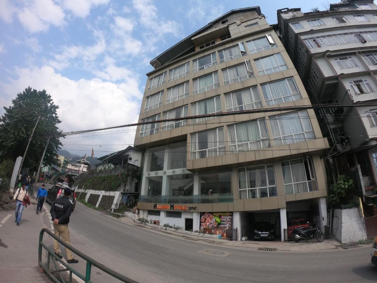 Mann Dechen And Palmo, Mg Marg, Gangtok Hotel Exterior photo