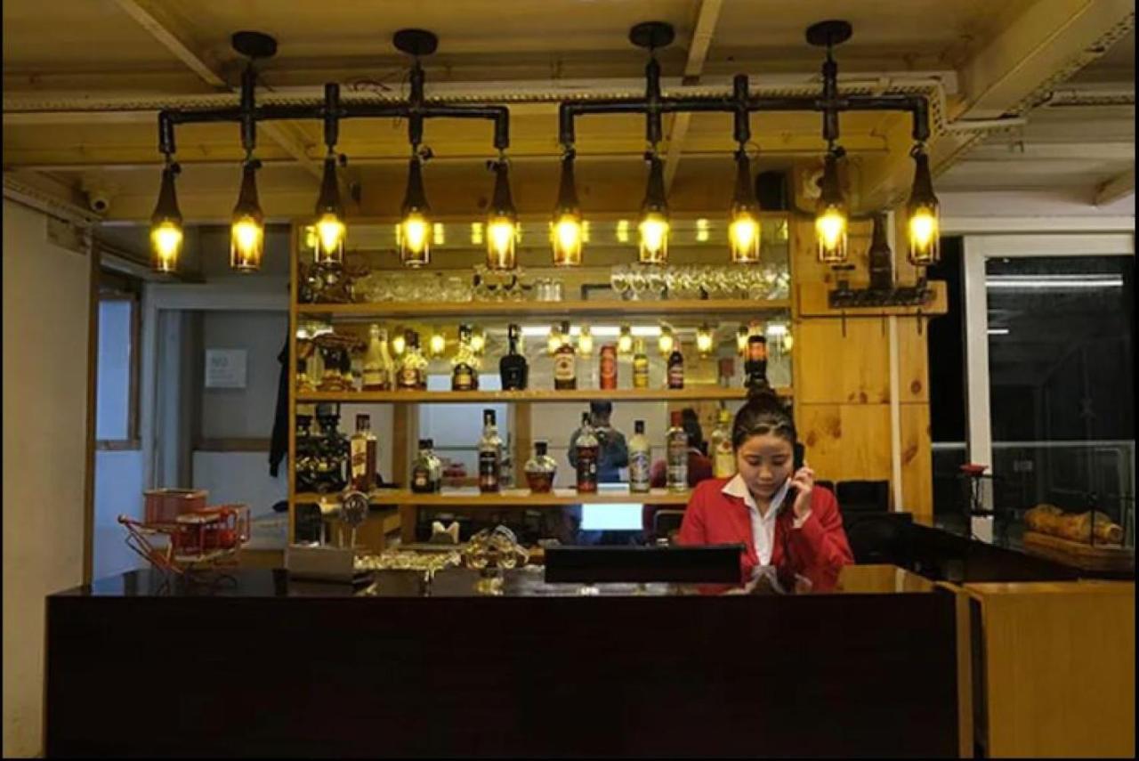 Mann Dechen And Palmo, Mg Marg, Gangtok Hotel Exterior photo